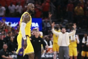 劲球直播_足球赛事直播_篮球赛事直播_NBA|CBA|英超直播