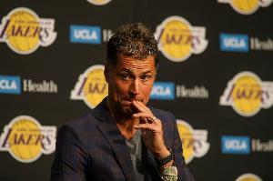 劲球直播_足球赛事直播_篮球赛事直播_NBA|CBA|英超直播